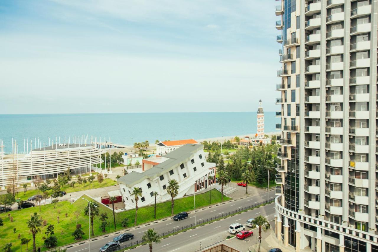 Royal Apartments Batumi Exterior foto