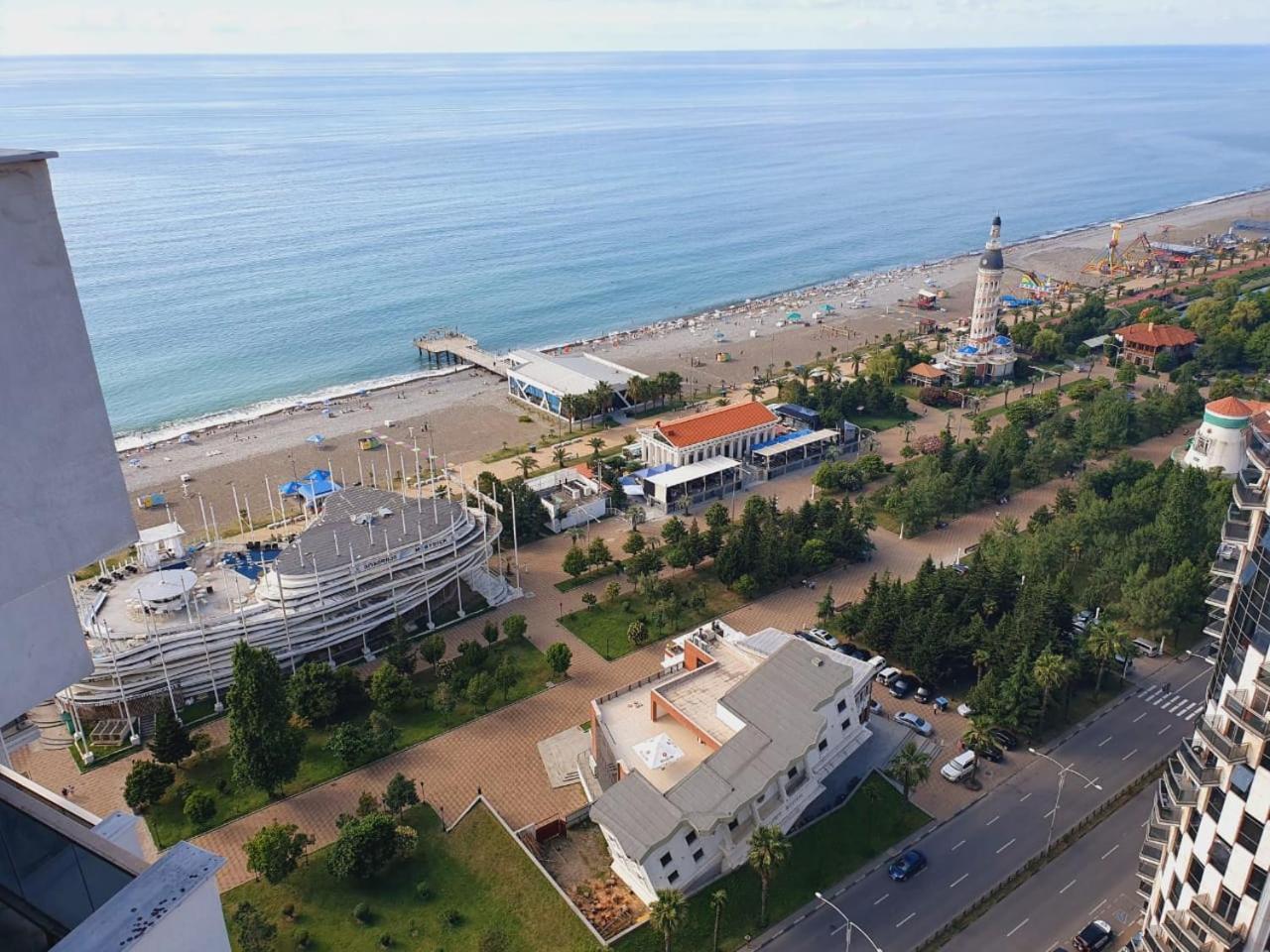 Royal Apartments Batumi Exterior foto